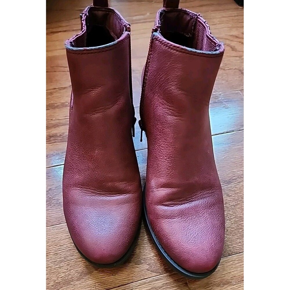 Kim Rogers Burgudy Faux Leather Ankle Booties Boots Women Size 6.5 M Block Heel